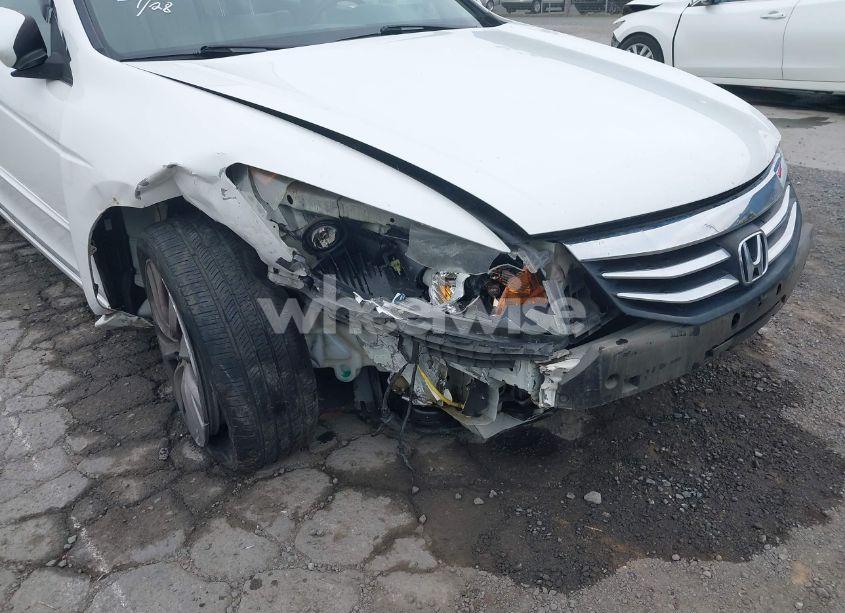 Photo 6 of 2012 Honda Accord 3.5 EX-L (VIN 1HGCP3F80CA010194)