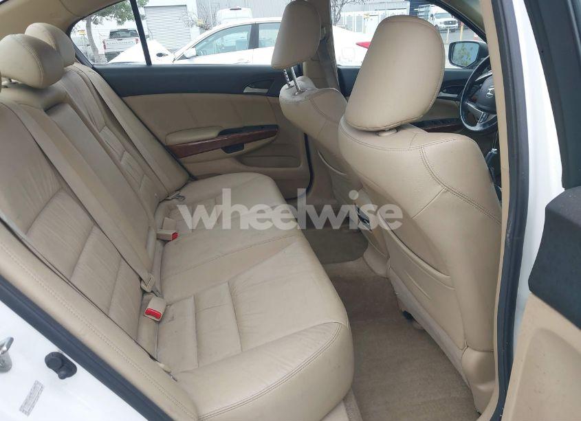 Photo 8 of 2012 Honda Accord 3.5 EX-L (VIN 1HGCP3F80CA010194)