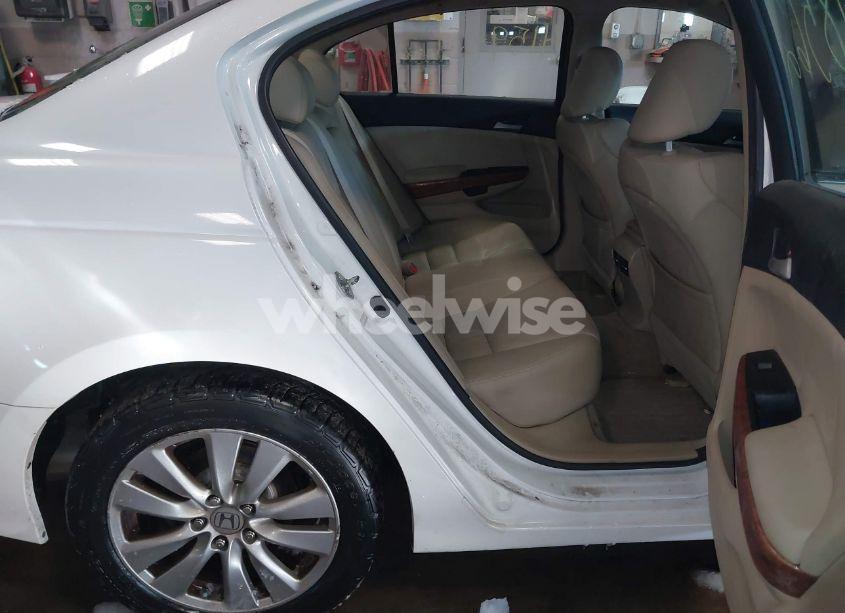 Photo 8 of 2012 Honda Accord 3.5 EX-L (VIN 1HGCP3F80CA029098)