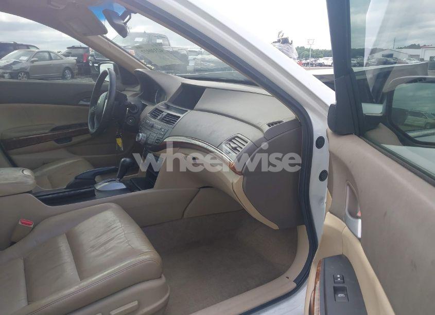 Photo 5 of 2010 Honda Accord 3.5 EX-L (VIN 1HGCP3F81AA006474)