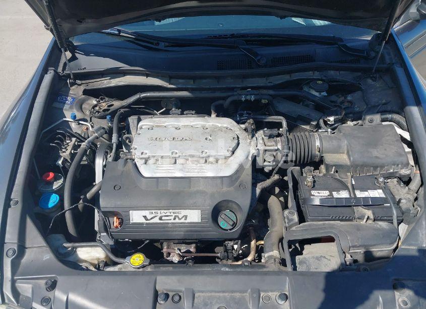 Photo 10 of 2010 Honda Accord 3.5 EX-L (VIN 1HGCP3F81AA021721)