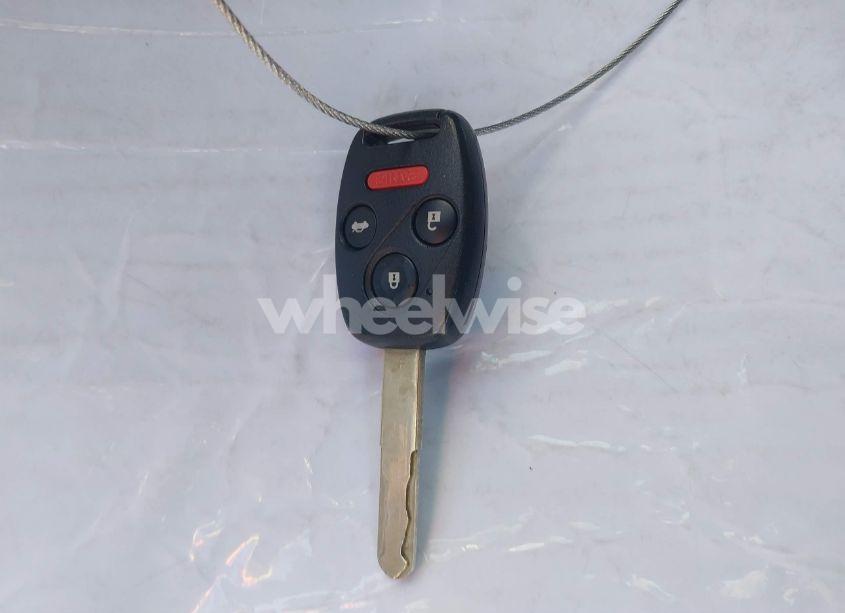 Photo 11 of 2010 Honda Accord 3.5 EX-L (VIN 1HGCP3F81AA021721)