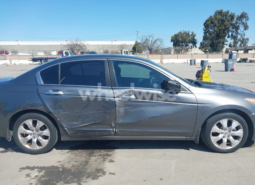 Photo 13 of 2010 Honda Accord 3.5 EX-L (VIN 1HGCP3F81AA021721)