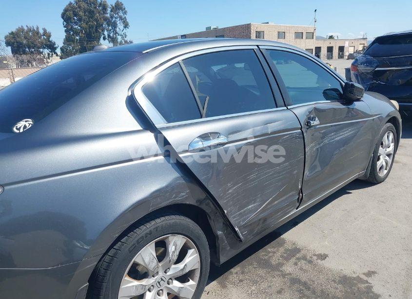 Photo 17 of 2010 Honda Accord 3.5 EX-L (VIN 1HGCP3F81AA021721)