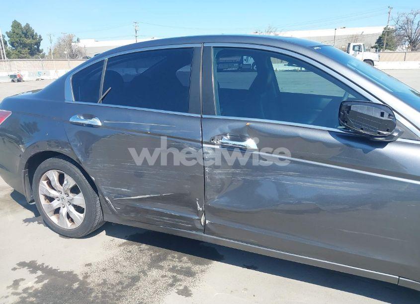 Photo 6 of 2010 Honda Accord 3.5 EX-L (VIN 1HGCP3F81AA021721)