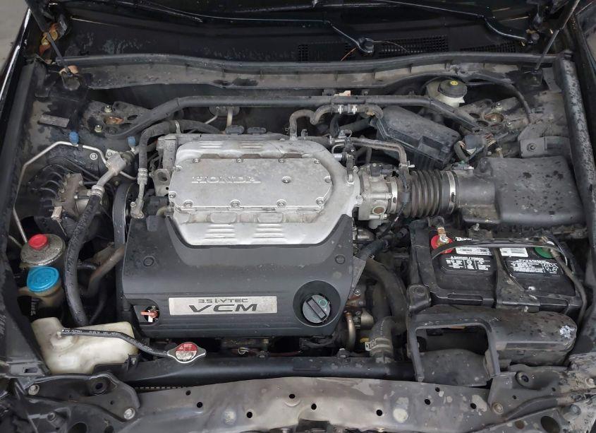Photo 10 of 2010 Honda Accord 3.5 EX-L (VIN 1HGCP3F81AA028524)
