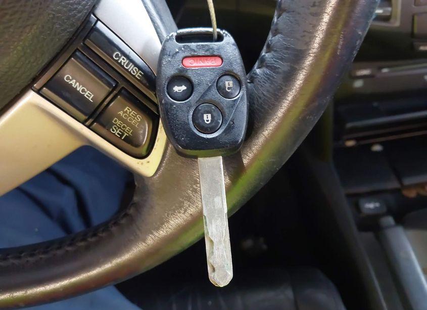 Photo 11 of 2010 Honda Accord 3.5 EX-L (VIN 1HGCP3F81AA028524)