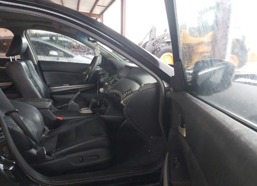 Photo 5 of 2010 Honda Accord 3.5 EX-L (VIN 1HGCP3F81AA028524)