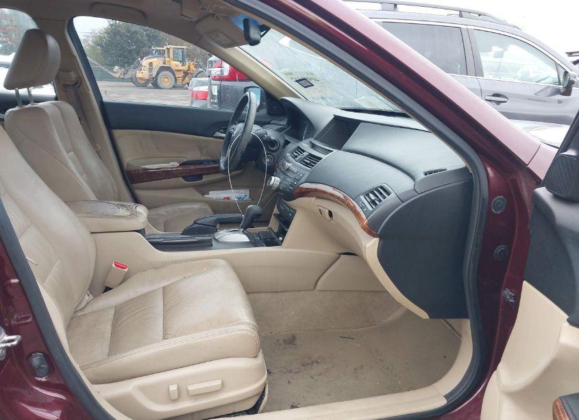 Photo 5 of 2011 Honda Accord 3.5 EX-L (VIN 1HGCP3F81BA000062)