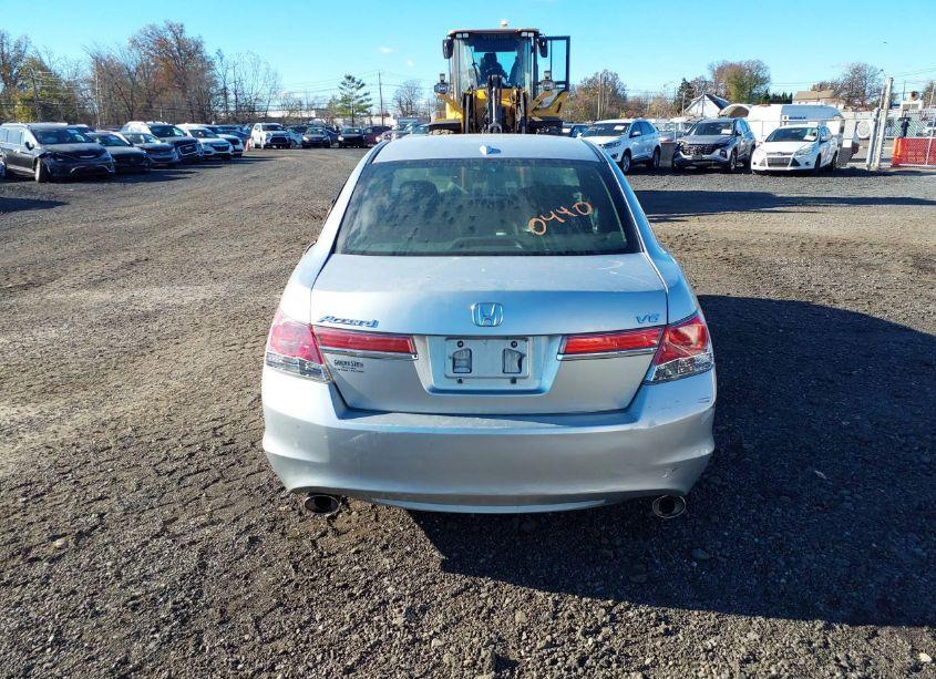 Photo 16 of 2011 Honda Accord 3.5 EX-L (VIN 1HGCP3F81BA003074)