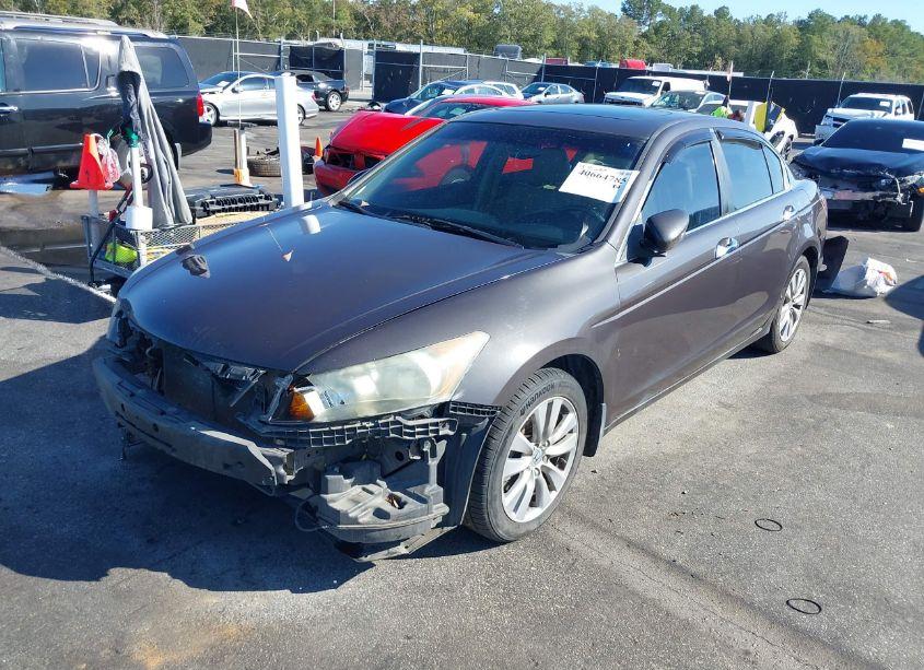 Photo 2 of 2011 Honda Accord 3.5 EX-L (VIN 1HGCP3F81BA006962)