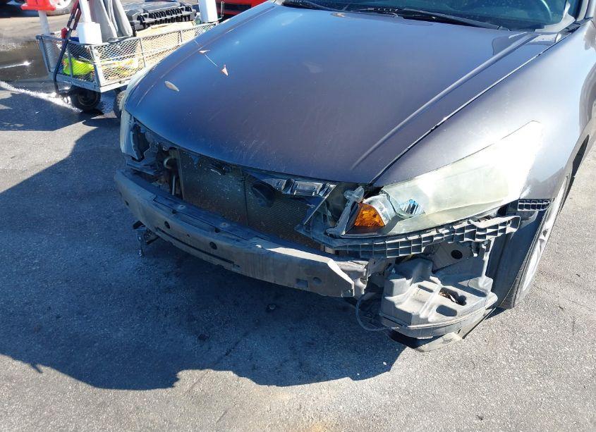 Photo 6 of 2011 Honda Accord 3.5 EX-L (VIN 1HGCP3F81BA006962)