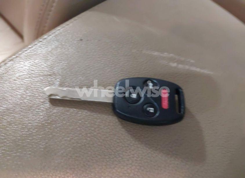 Photo 11 of 2011 Honda Accord 3.5 EX-L (VIN 1HGCP3F81BA009344)