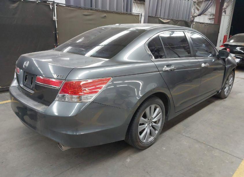 Photo 4 of 2011 Honda Accord 3.5 EX-L (VIN 1HGCP3F81BA020490)