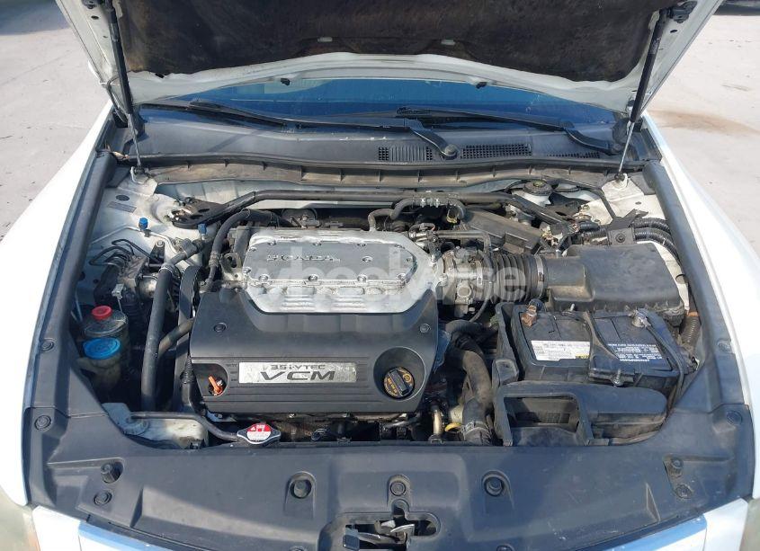 Photo 10 of 2011 Honda Accord 3.5 EX-L (VIN 1HGCP3F81BA024538)