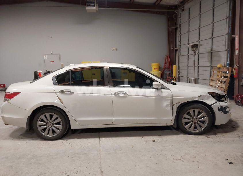 Photo 13 of 2012 Honda Accord 3.5 EX-L (VIN 1HGCP3F81CA000015)