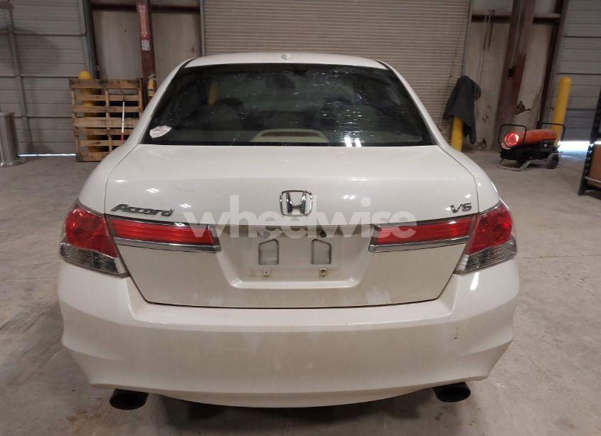 Photo 16 of 2012 Honda Accord 3.5 EX-L (VIN 1HGCP3F81CA000015)