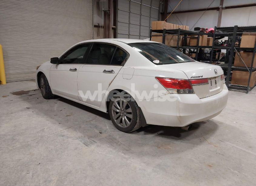 Photo 3 of 2012 Honda Accord 3.5 EX-L (VIN 1HGCP3F81CA000015)