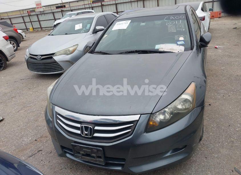 Photo 12 of 2012 Honda Accord 3.5 EX-L (VIN 1HGCP3F81CA006011)