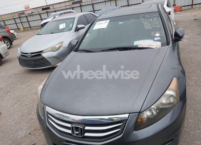 Photo 6 of 2012 Honda Accord 3.5 EX-L (VIN 1HGCP3F81CA006011)