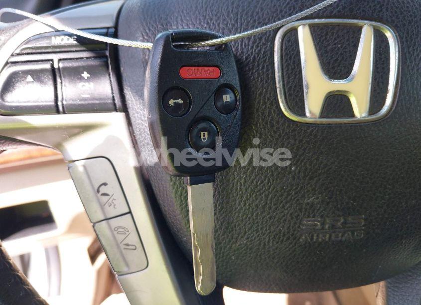 Photo 11 of 2012 Honda Accord 3.5 EX-L (VIN 1HGCP3F81CA007238)