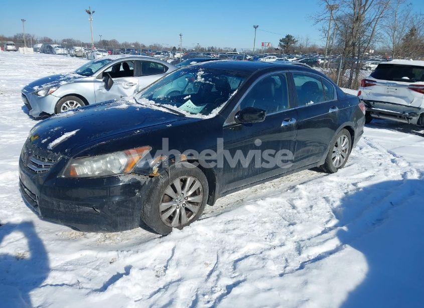 Photo 2 of 2012 Honda Accord 3.5 EX-L (VIN 1HGCP3F81CA015856)