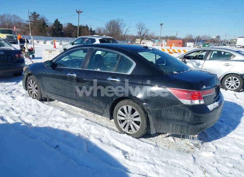 Photo 3 of 2012 Honda Accord 3.5 EX-L (VIN 1HGCP3F81CA015856)