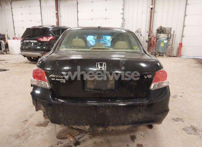 Photo 15 of 2010 Honda Accord 3.5 EX-L (VIN 1HGCP3F82AA013031)