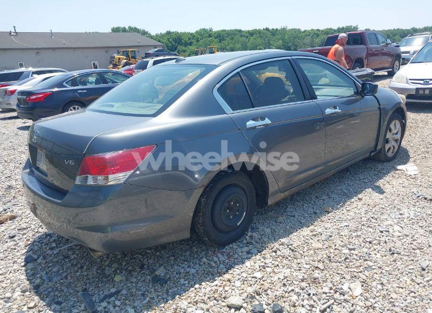 Photo 4 of 2010 Honda Accord 3.5 EX-L (VIN 1HGCP3F82AA014681)