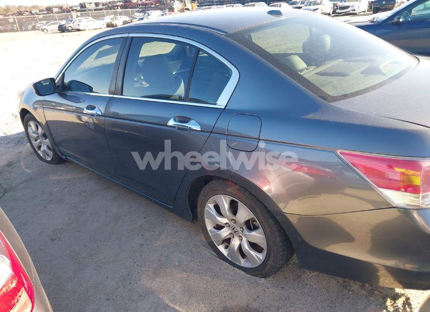 Photo 14 of 2010 Honda Accord 3.5 EX-L (VIN 1HGCP3F82AA017886)