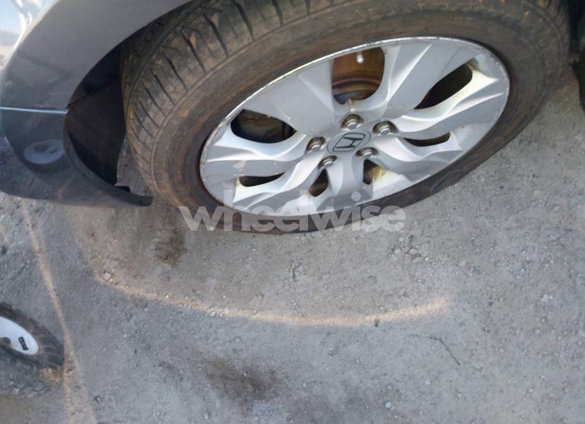 Photo 19 of 2010 Honda Accord 3.5 EX-L (VIN 1HGCP3F82AA017886)