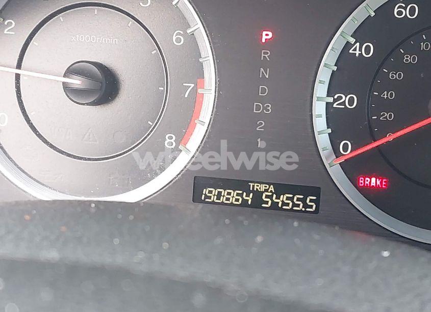 Photo 7 of 2010 Honda Accord 3.5 EX-L (VIN 1HGCP3F82AA017886)