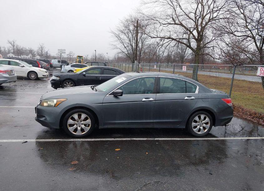 Photo 14 of 2010 Honda Accord 3.5 EX-L (VIN 1HGCP3F82AA020612)