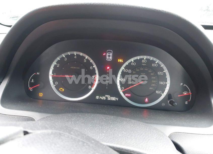 Photo 7 of 2010 Honda Accord 3.5 EX-L (VIN 1HGCP3F82AA021632)