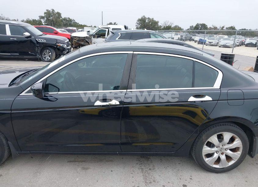 Photo 14 of 2010 Honda Accord 3.5 EX-L (VIN 1HGCP3F82AA026250)