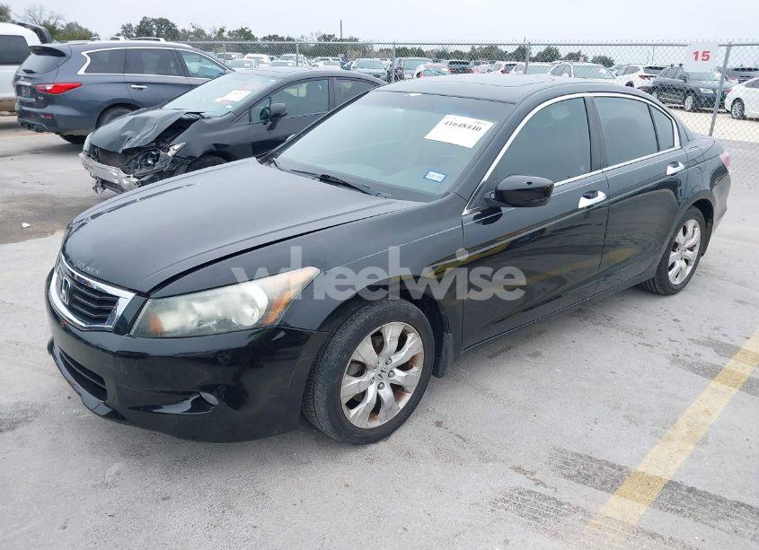 Photo 2 of 2010 Honda Accord 3.5 EX-L (VIN 1HGCP3F82AA026250)