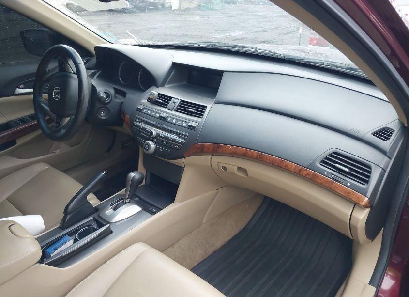 Photo 5 of 2011 Honda Accord 3.5 EX-L (VIN 1HGCP3F82BA032180)