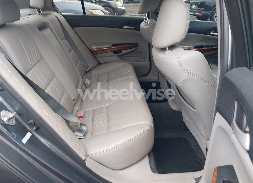 Photo 8 of 2012 Honda Accord 3.5 EX-L (VIN 1HGCP3F82CA011928)