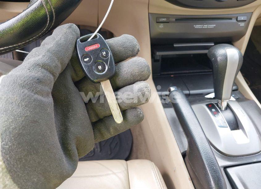 Photo 11 of 2012 Honda Accord 3.5 EX-L (VIN 1HGCP3F82CA019012)