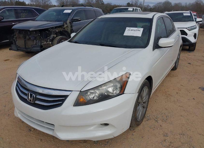 Photo 2 of 2012 Honda Accord 3.5 EX-L (VIN 1HGCP3F82CA019012)