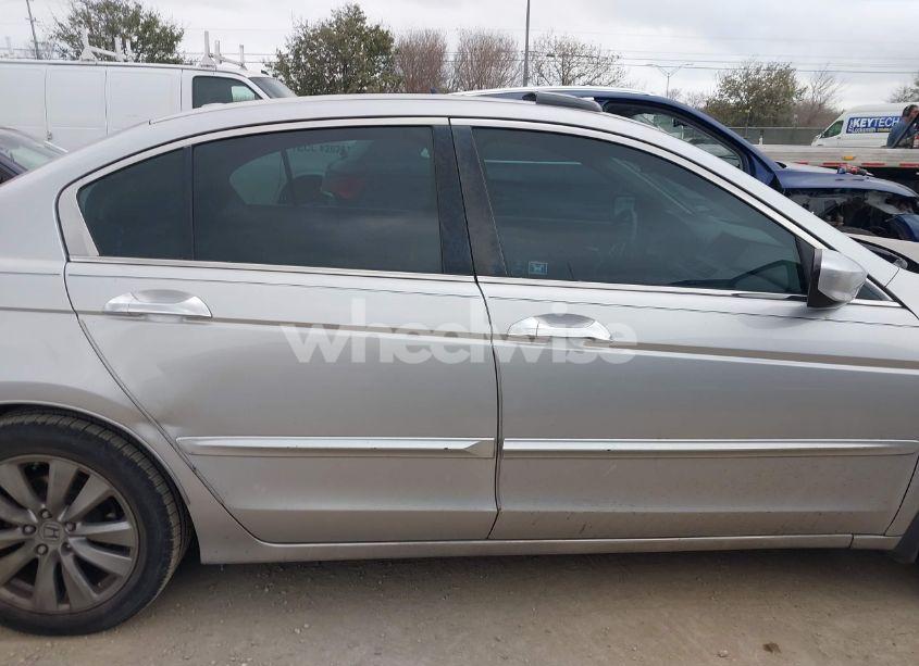 Photo 13 of 2012 Honda Accord 3.5 EX-L (VIN 1HGCP3F82CA023531)