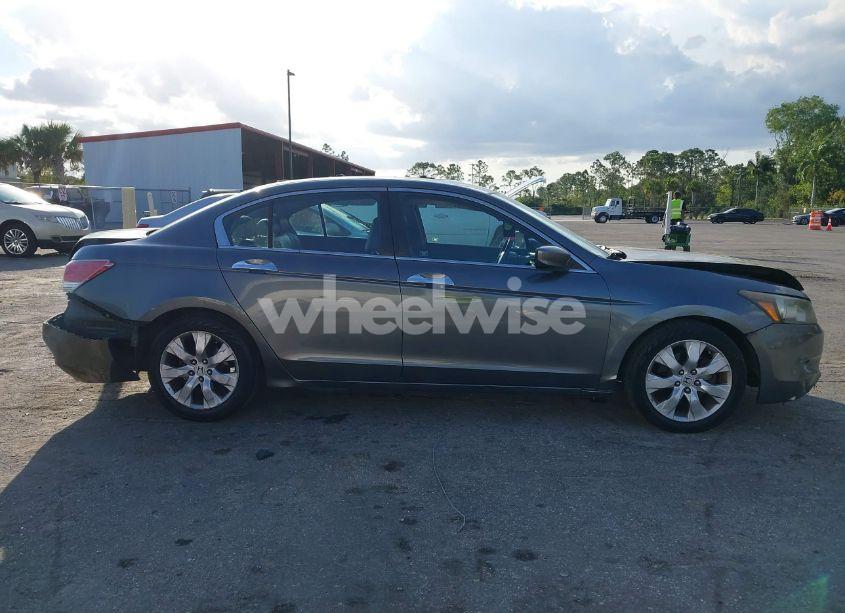 Photo 14 of 2010 Honda Accord 3.5 EX-L (VIN 1HGCP3F83AA003379)