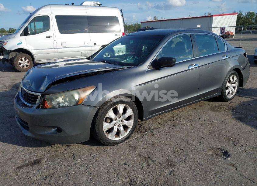 Photo 2 of 2010 Honda Accord 3.5 EX-L (VIN 1HGCP3F83AA003379)