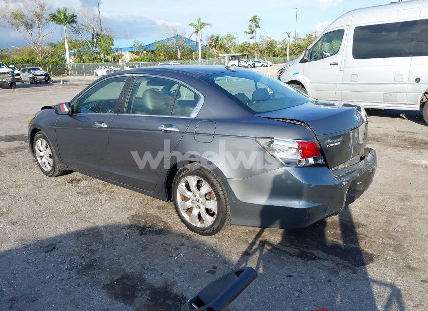 Photo 3 of 2010 Honda Accord 3.5 EX-L (VIN 1HGCP3F83AA003379)