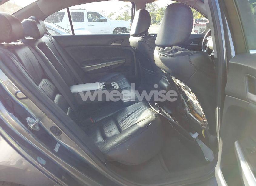 Photo 8 of 2010 Honda Accord 3.5 EX-L (VIN 1HGCP3F83AA003379)