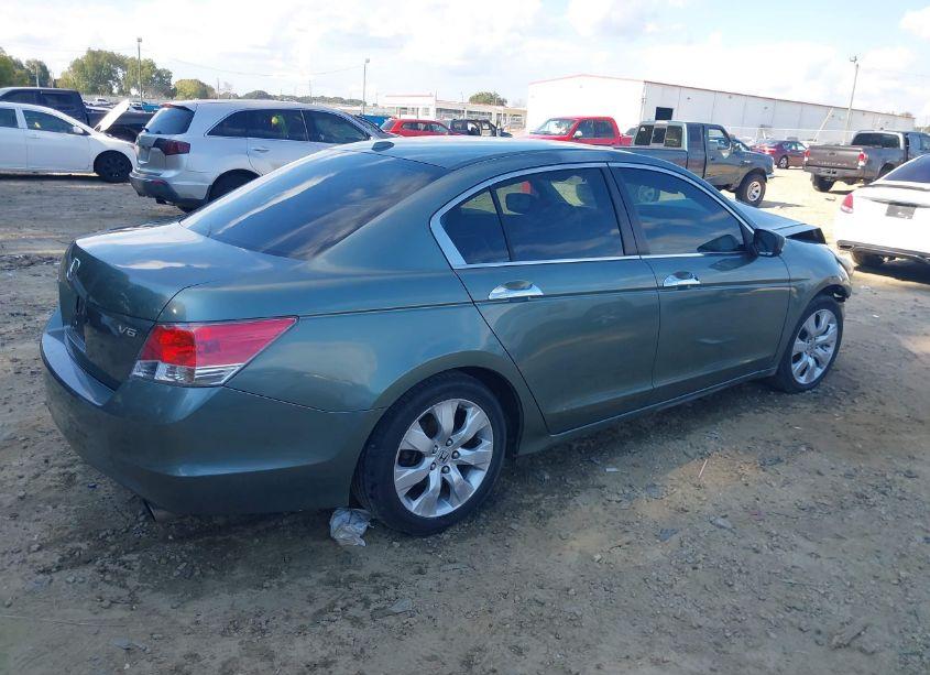 Photo 4 of 2010 Honda Accord 3.5 EX-L (VIN 1HGCP3F83AA028332)