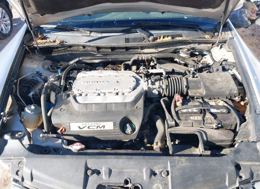Photo 10 of 2010 Honda Accord 3.5 EX-L (VIN 1HGCP3F83AA028413)