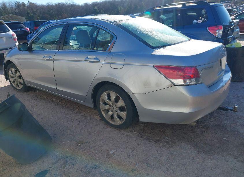 Photo 3 of 2010 Honda Accord 3.5 EX-L (VIN 1HGCP3F83AA028413)