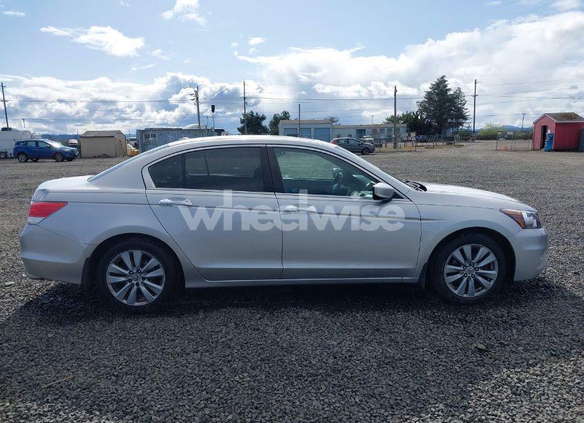 Photo 13 of 2011 Honda Accord 3.5 EX-L (VIN 1HGCP3F83BA008843)