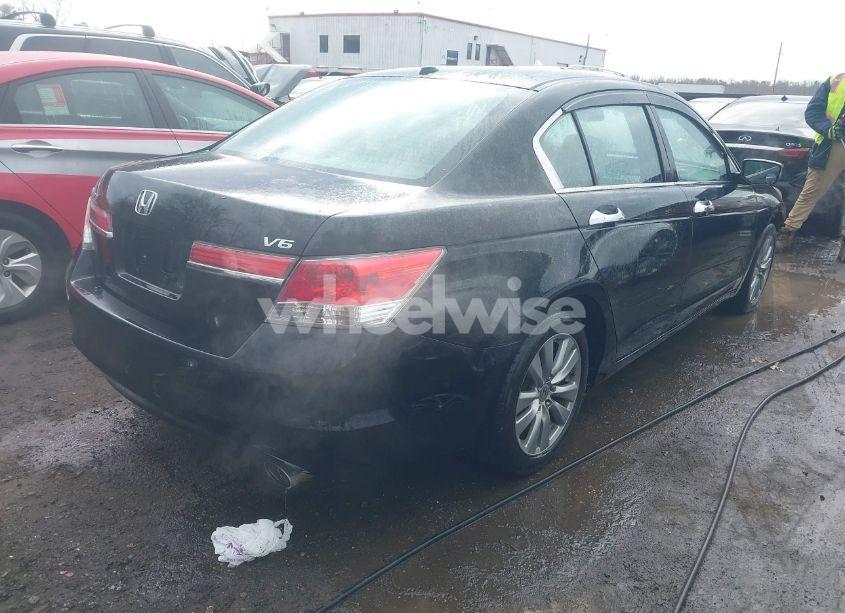 Photo 4 of 2011 Honda Accord 3.5 EX-L (VIN 1HGCP3F83BA032544)
